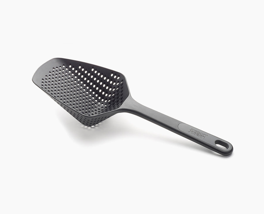 Joseph Joseph Scoop™ Plus Black Colander
