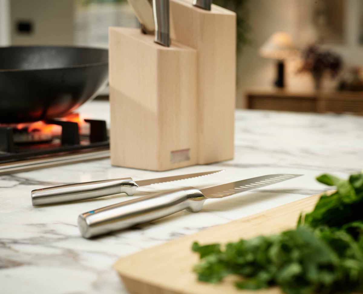 Joseph Joseph Elevate™ Fusion 5-piece Knife & Scissor Set With Beechwood Block