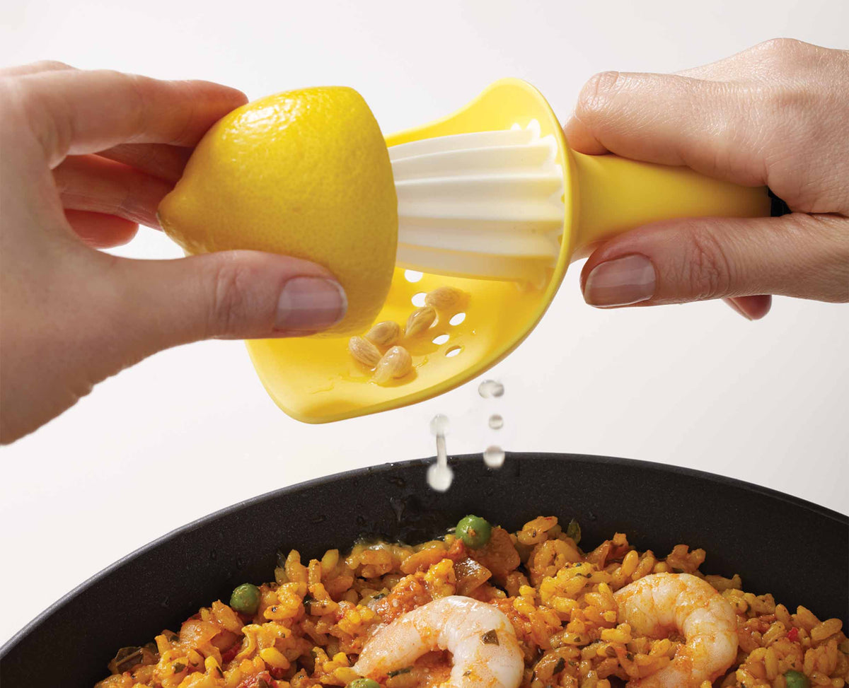 Joseph Joseph Catcher™ Yellow Citrus Reamer