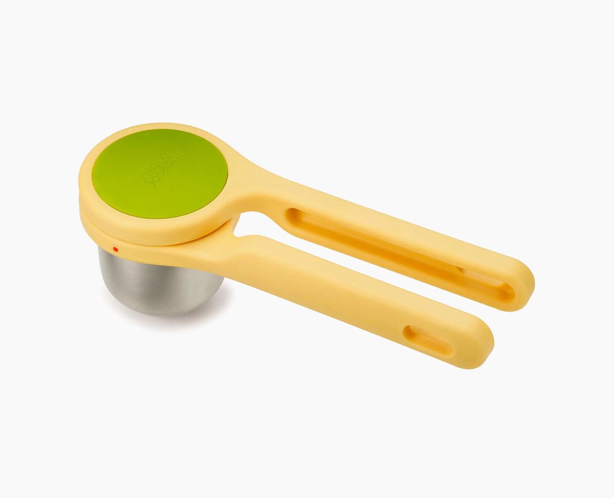Joseph Joseph Helix Yellow Citrus Juicer