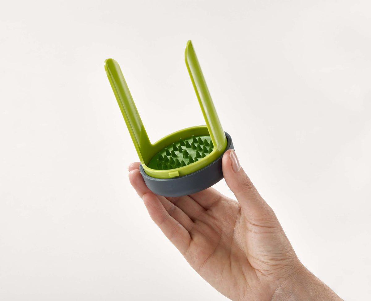 Joseph Joseph Spiro™ Green Hand-held Spiralizer