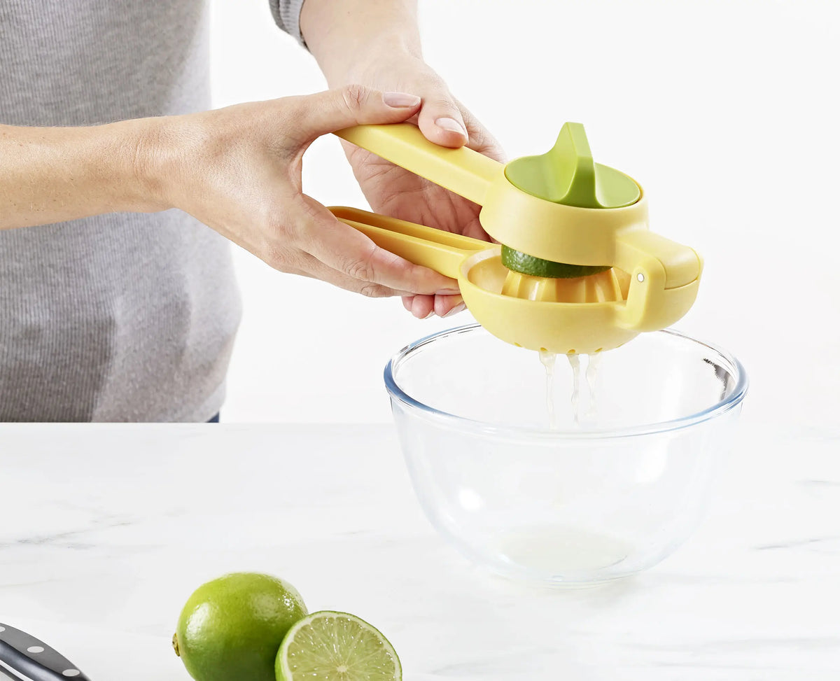 Joseph Joseph JuiceMax Dual-action Yellow Citrus Press