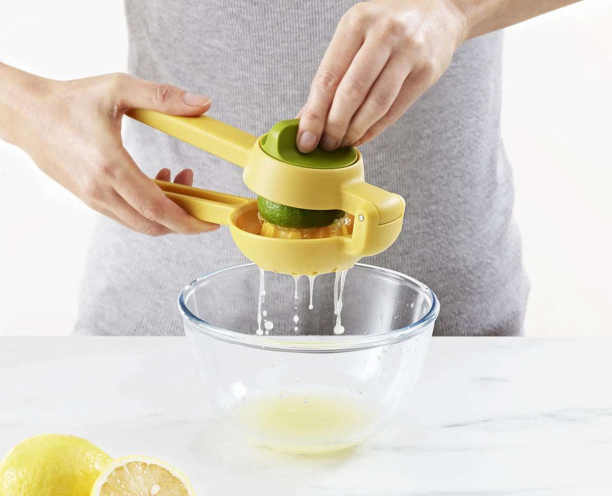 Joseph Joseph JuiceMax Dual-action Yellow Citrus Press
