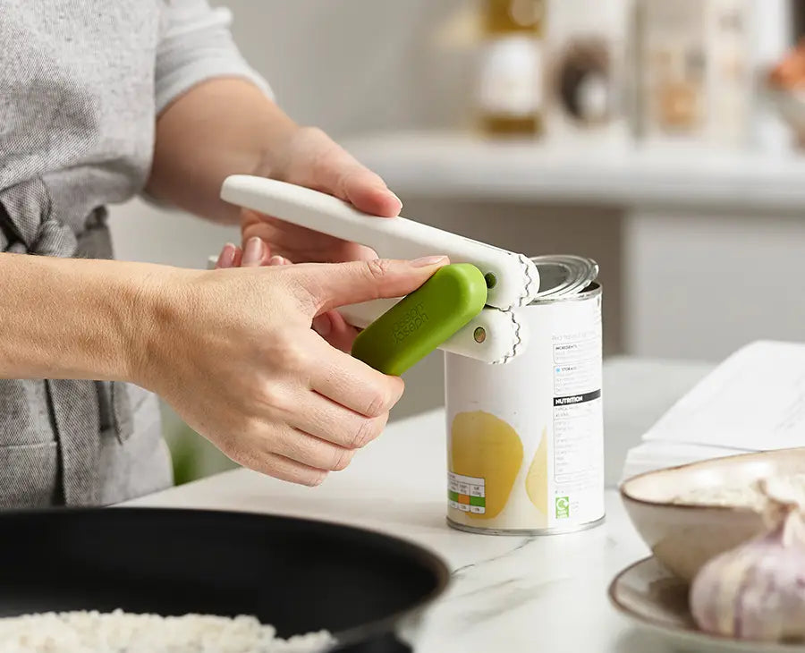 Joseph Joseph Pivot™ 3-in-1 White Can Opener