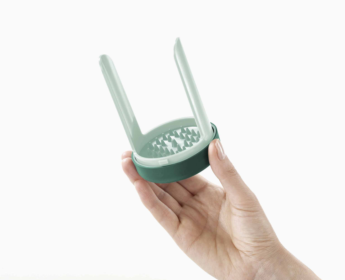 Joseph Joseph Spiro™ Green Hand-held Spiralizer - Editions