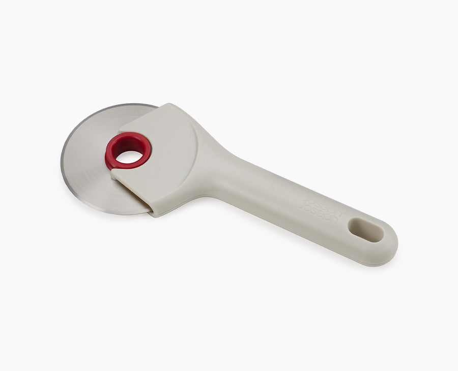 Joseph Joseph Ringo™ Easy-clean Red Pizza Cutter