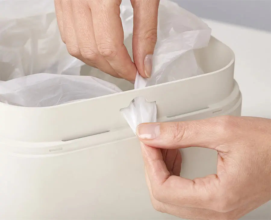Joseph Joseph IW2 4L White Food Waste Caddy Trash Bags