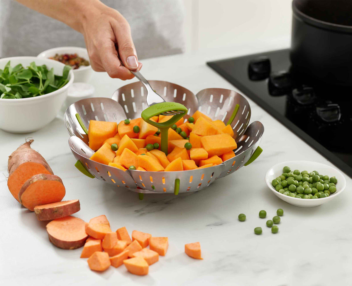 Joseph Joseph Bloom™ Stainless-steel Folding Steamer Basket