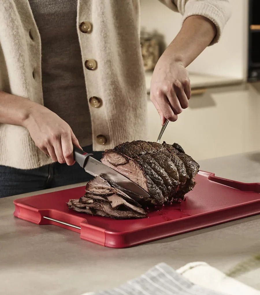 Joseph Joseph Cut&Carve™ Plus Multi-function Red Chopping Board