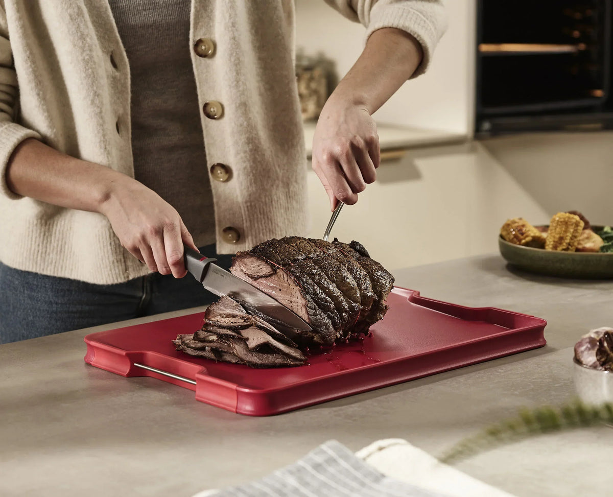 Joseph Joseph Cut&Carve™ Plus Multi-function Red Chopping Board
