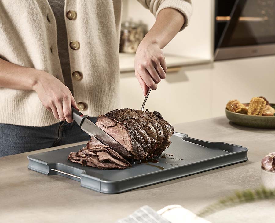 Joseph Joseph Cut&Carve™ Plus Multi-function Blue Chopping Board