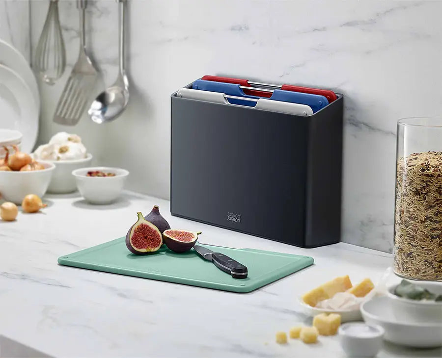 Joseph Joseph Folio™ 4-piece Coast Grey Chopping Board Set Regular
