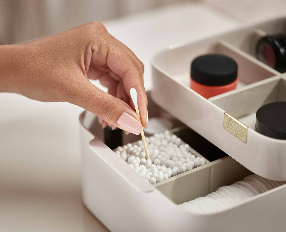 Joseph Joseph Viva Cosmetic Organiser With Drawer
