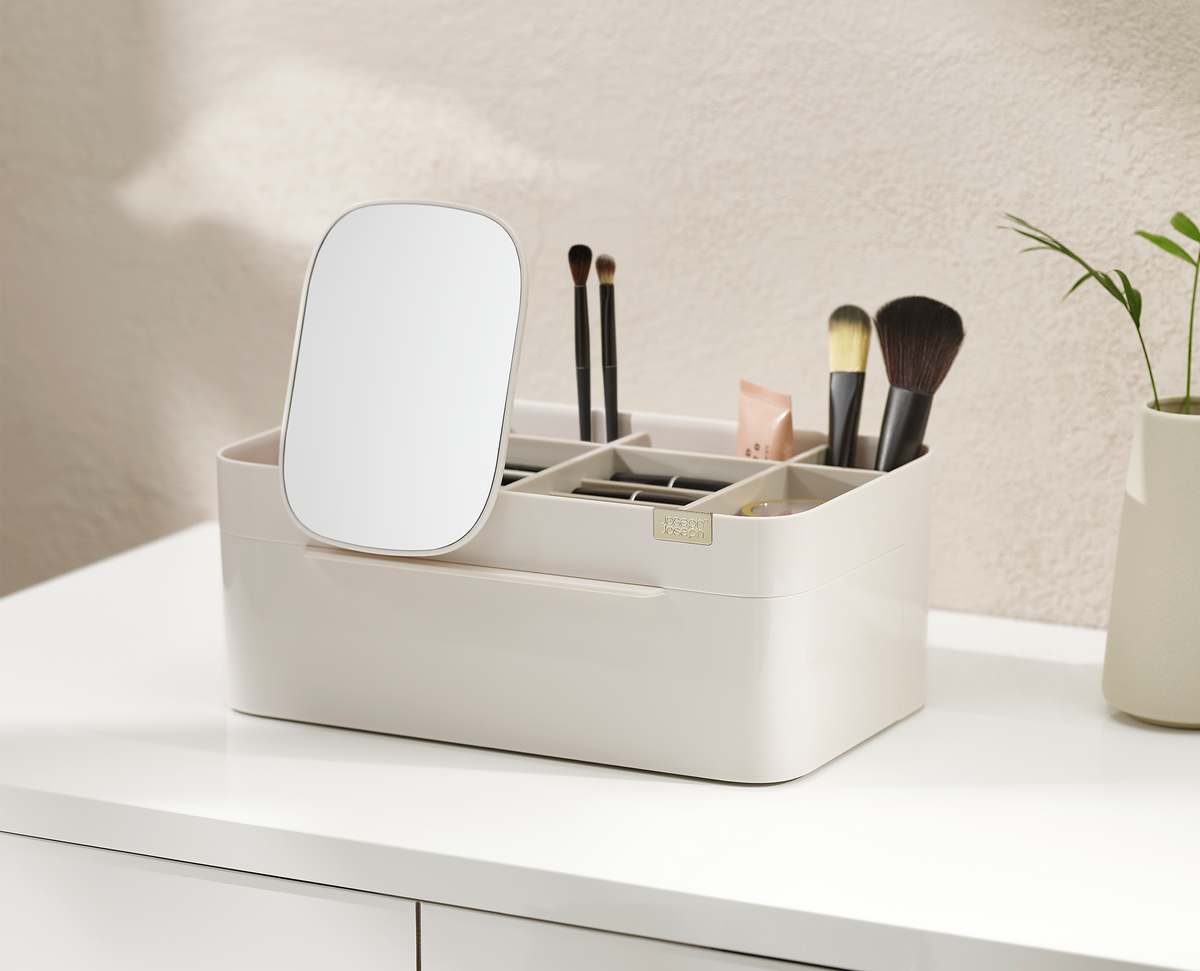 Joseph Joseph Viva Large Cosmetic Organiser With Removable Mirror