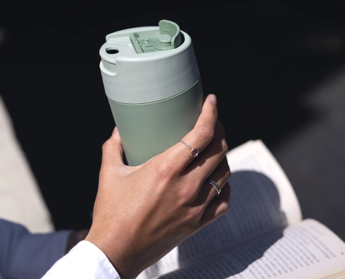 Joseph Joseph Sipp™ Green Travel Mug Large With Hygienic Lid 454ml