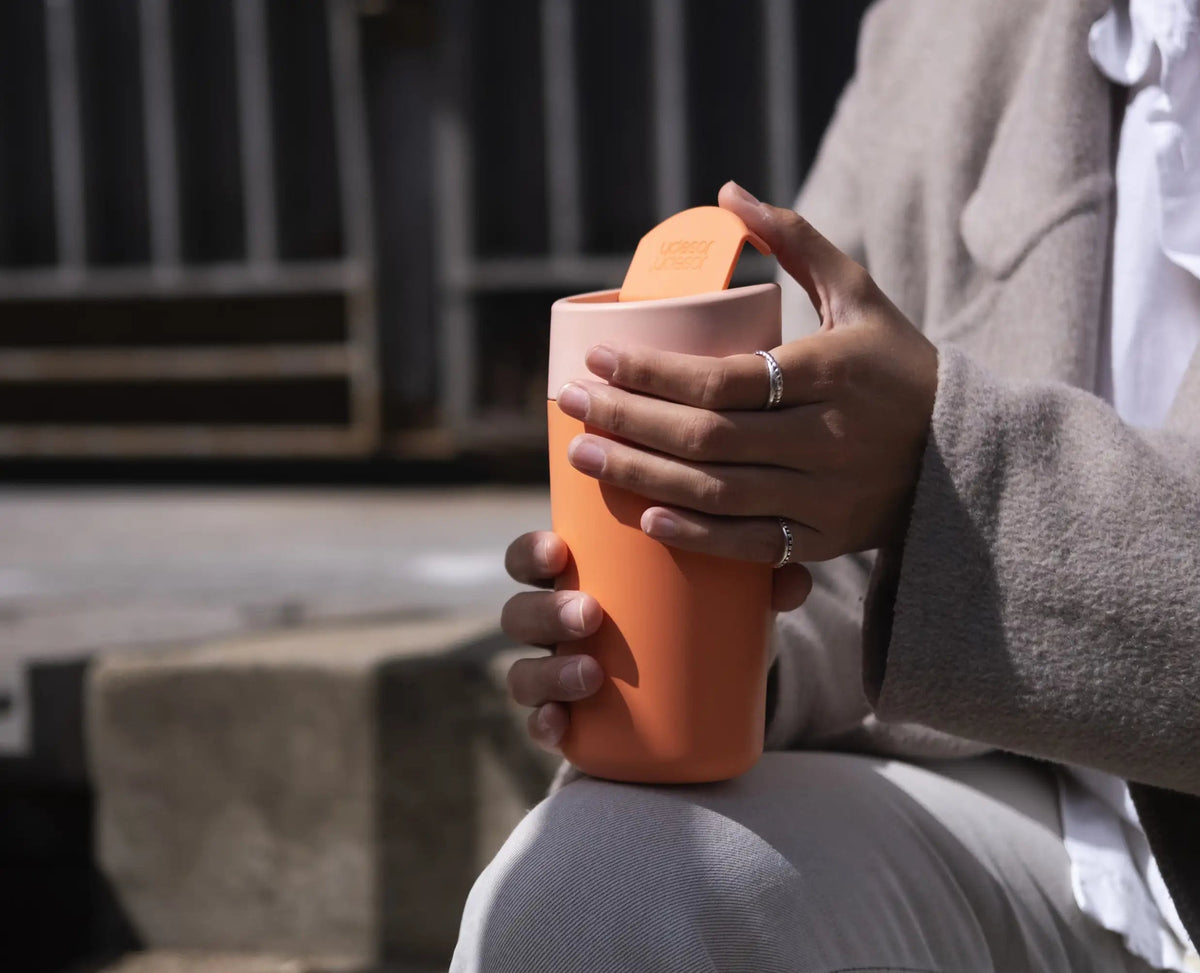 Joseph Joseph Sipp™ Coral Travel Mug Large With Hygienic Lid 454ml