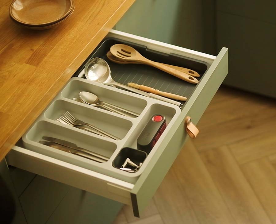 Joseph Joseph DrawerStore™ Gray Expandable Cutlery Tray