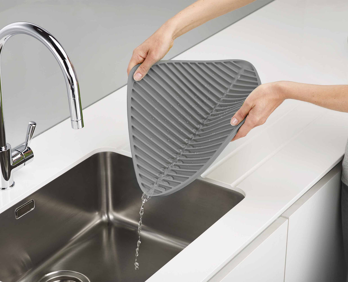 Joseph Joseph Flume™ Light Blue Dish Draining Mat