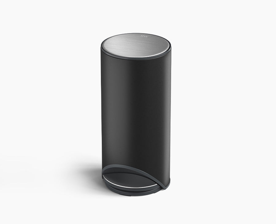 Joseph Joseph Arc™ 30L Easy-push Matt Black Pedal Trash Can